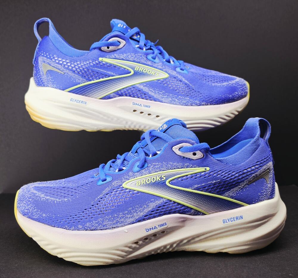Brooks Women 10.5 Comfy footwear
